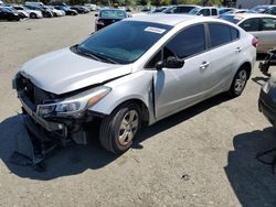 KIA Forte lx Vehiculos salvage en venta: 2017 KIA Forte LX