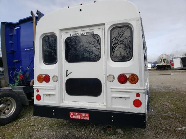 2018 Chevrolet Express G4