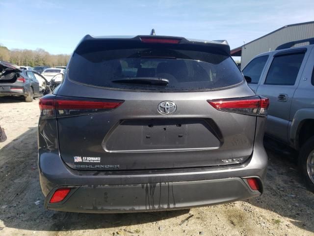 2022 Toyota Highlander XLE