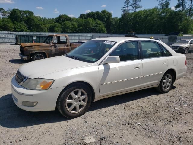 2000 Toyota Avalon XL