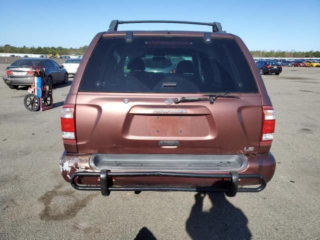 2003 Nissan Pathfinder LE