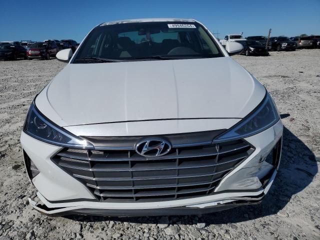 2020 Hyundai Elantra SE