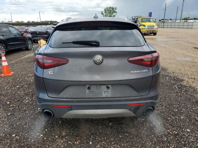 2018 Alfa Romeo Stelvio