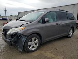 Toyota Sienna LE Vehiculos salvage en venta: 2012 Toyota Sienna LE