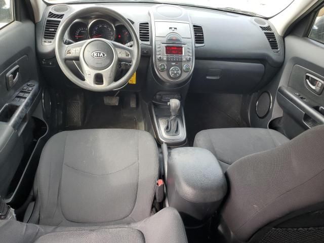 2011 KIA Soul +