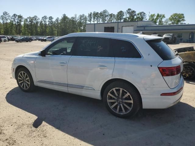 2017 Audi Q7 Premium Plus