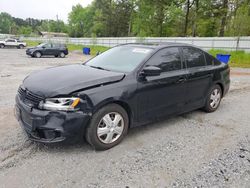 Salvage cars for sale from Copart Fairburn, GA: 2014 Volkswagen Jetta Base