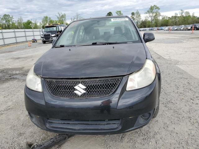 2013 Suzuki SX4 LE