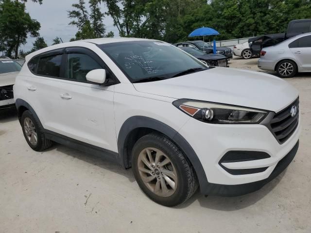 2016 Hyundai Tucson SE