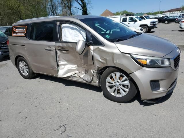 2015 KIA Sedona LX