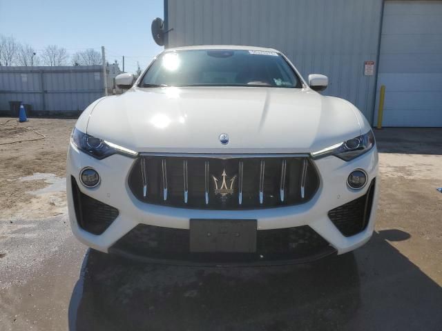 2022 Maserati Levante Modena