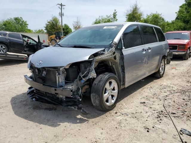 2014 Toyota Sienna