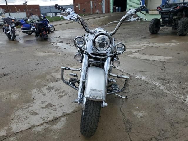 2004 Harley-Davidson Flstci