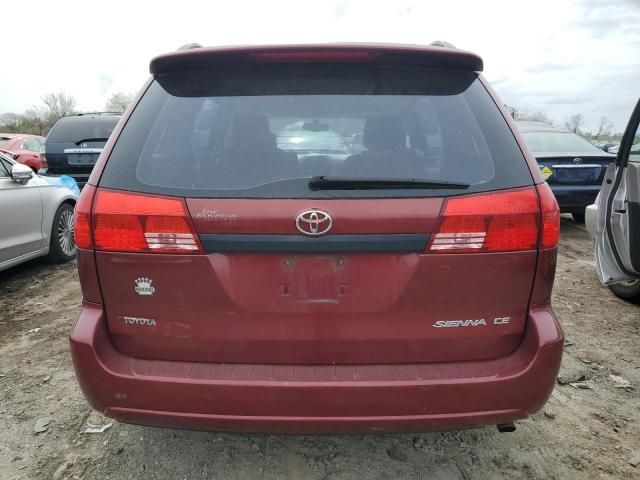 2004 Toyota Sienna CE