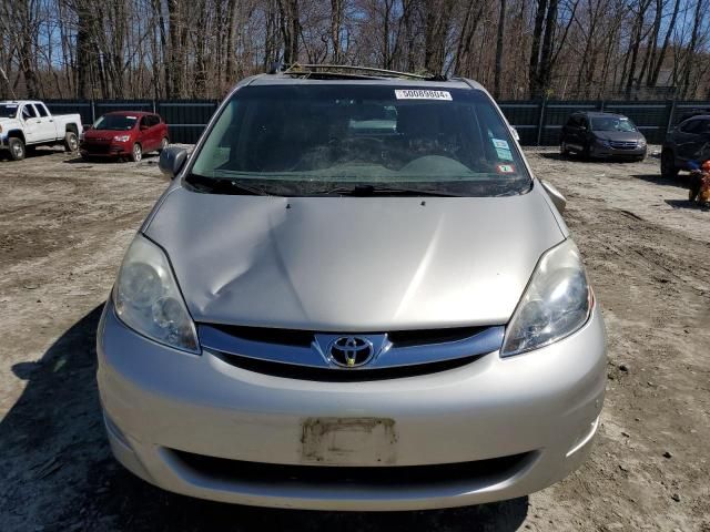 2006 Toyota Sienna XLE