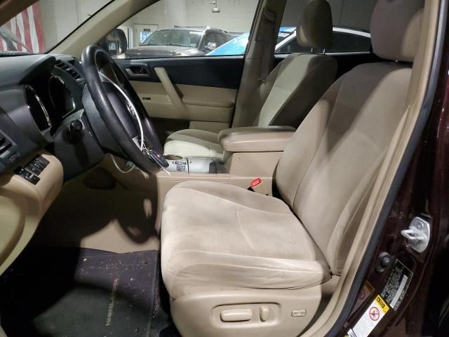 2013 Toyota Highlander Base