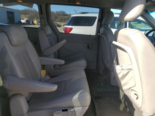 2005 Chrysler Town & Country Touring