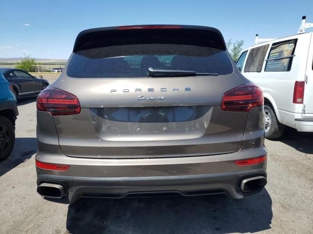 2016 Porsche Cayenne