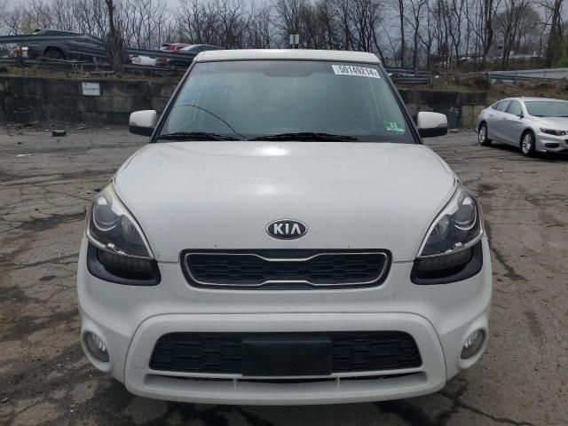 2013 KIA Soul +