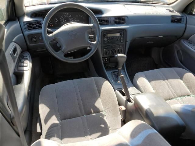 2000 Toyota Camry CE