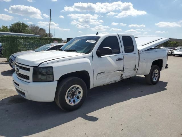 2011 Chevrolet Silverado C1500  LS