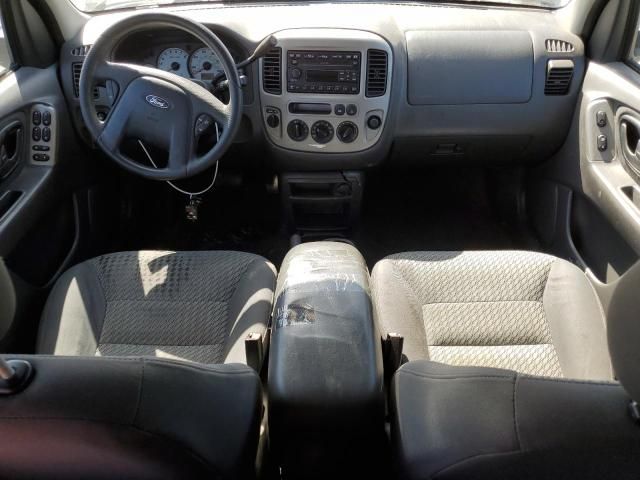 2004 Ford Escape XLT