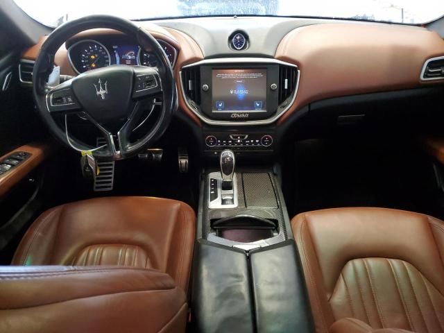 2015 Maserati Ghibli