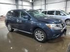 2016 Nissan Pathfinder S