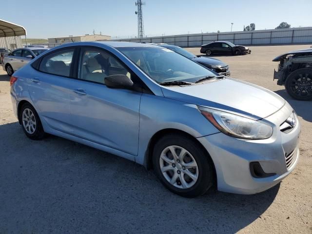 2013 Hyundai Accent GLS