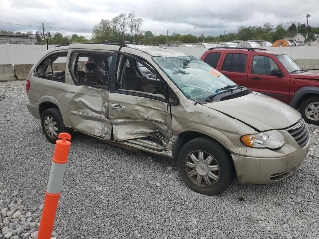 2007 Chrysler Town & Country Touring