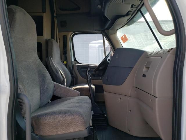 2014 Freightliner Cascadia 125