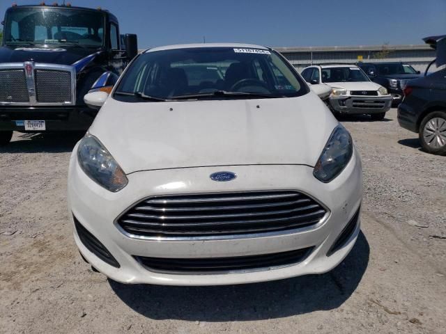 2015 Ford Fiesta SE