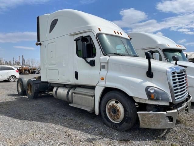 2017 Freightliner Cascadia 125