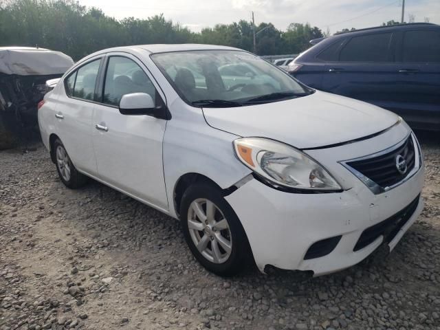 2014 Nissan Versa S