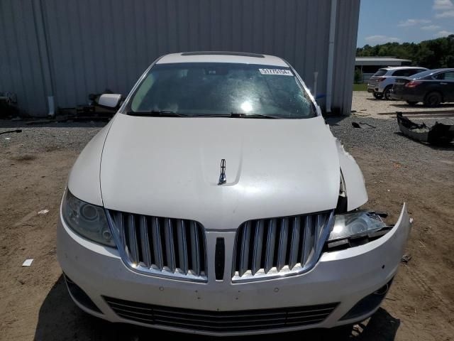 2010 Lincoln MKS