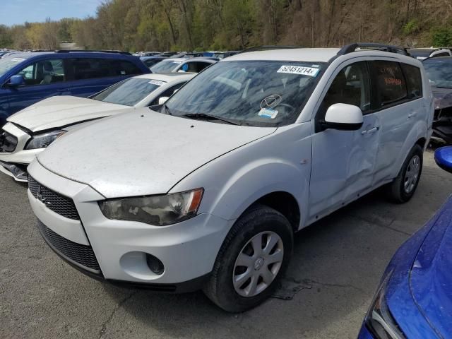 2012 Mitsubishi Outlander ES