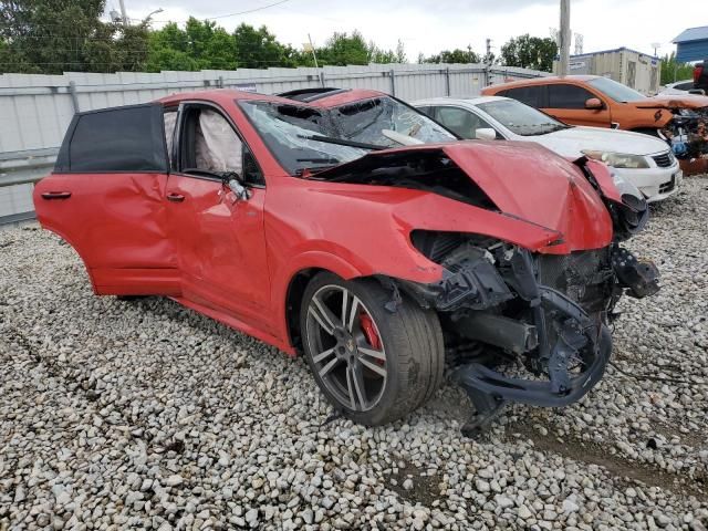 2013 Porsche Cayenne GTS