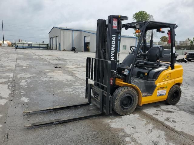 2022 Hyundai Forklift