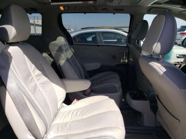 2011 Toyota Sienna XLE