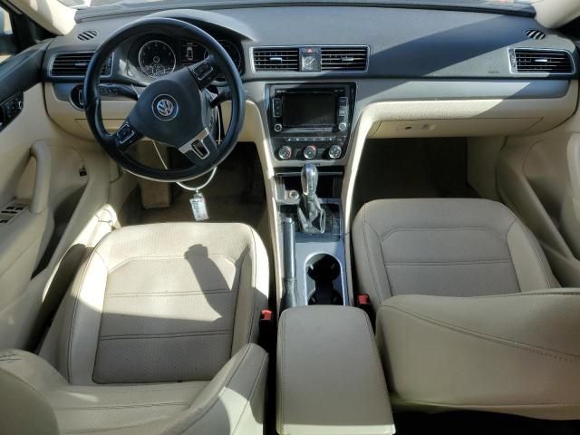 2014 Volkswagen Passat SE