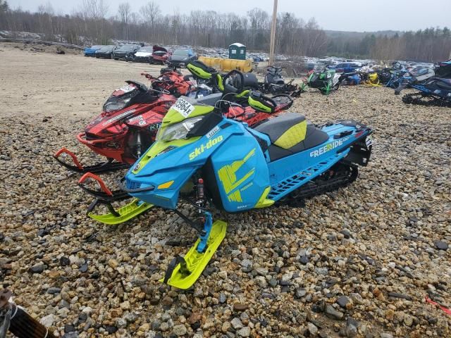 2017 Skidoo Freeride