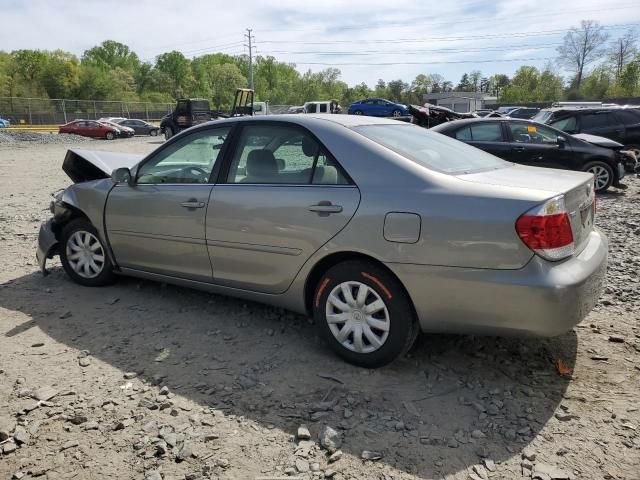 2005 Toyota Camry LE