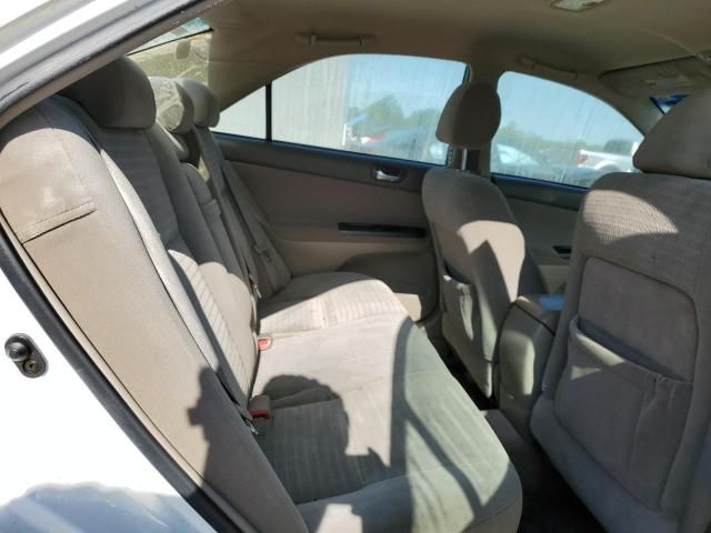 2005 Toyota Camry LE