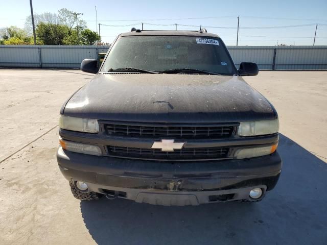 2004 Chevrolet Suburban K1500