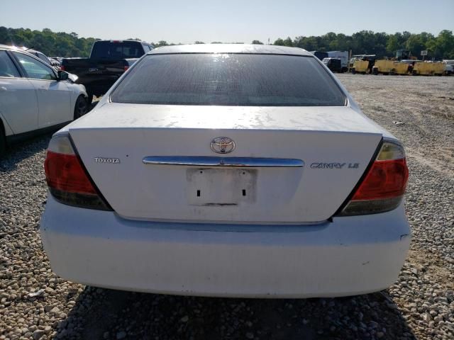 2005 Toyota Camry LE