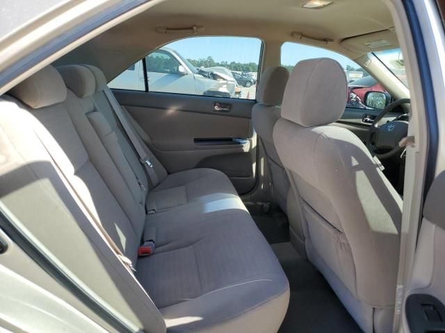 2005 Toyota Camry LE