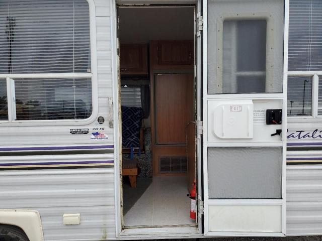 2002 Coachmen Travel Trailer