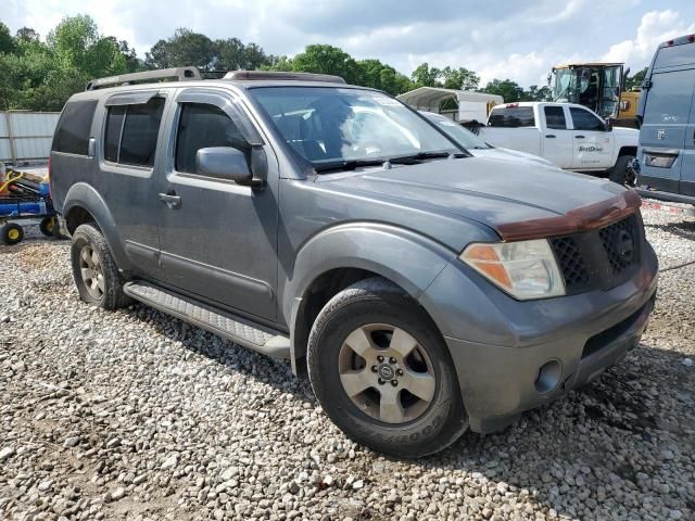 2006 Nissan Pathfinder LE