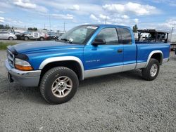 Salvage cars for sale from Copart Eugene, OR: 2001 Dodge Dakota