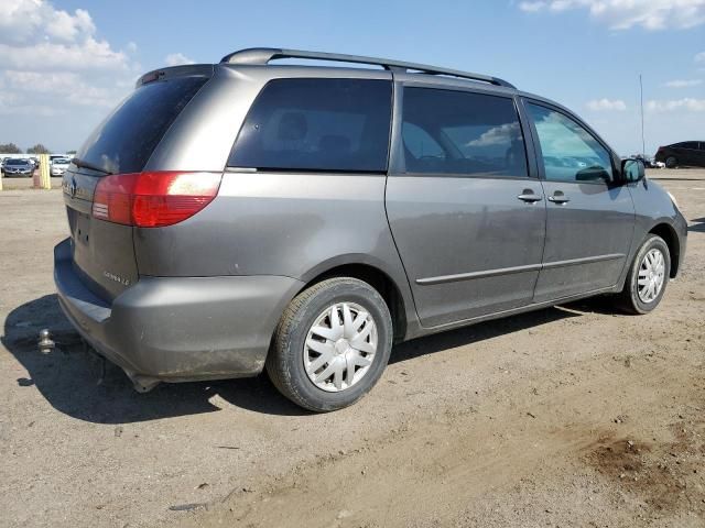 2004 Toyota Sienna CE